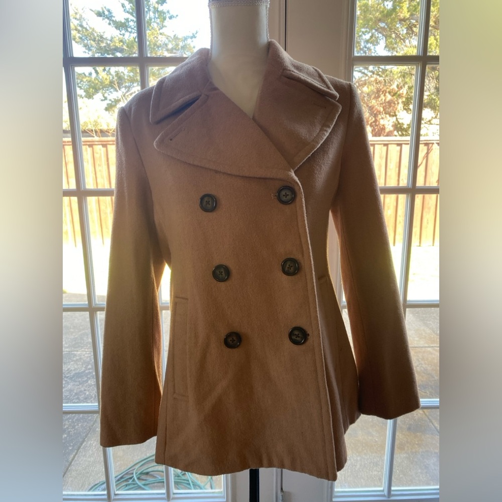 women’s trench coat